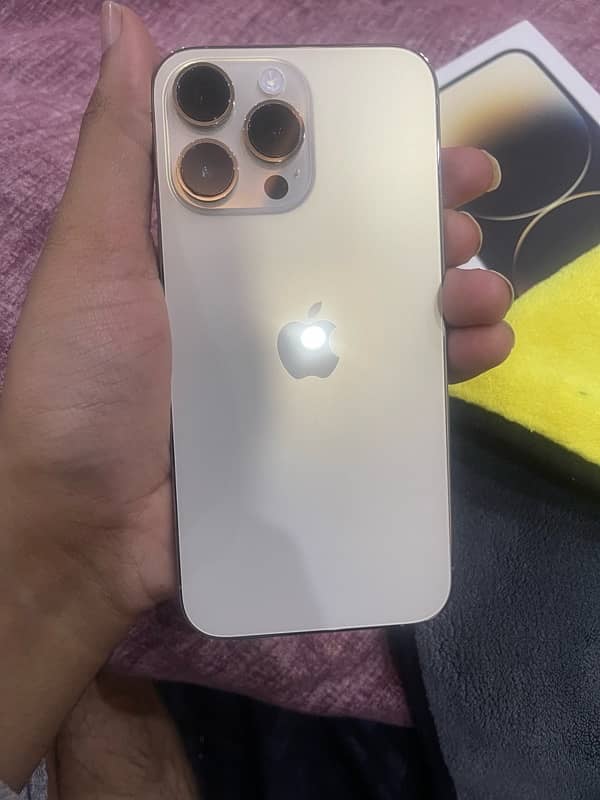 iphone 14 Pro Max 128GB LLA Gold Non PTA 9