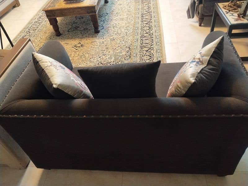 2seater sofa. 3