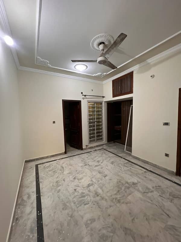 2 bedroom seprate gate upper portion available for rent 4