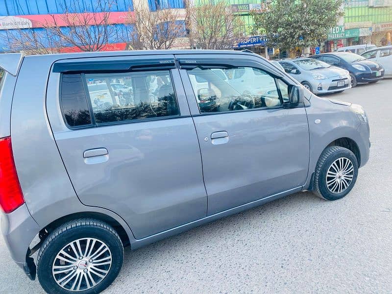 Suzuki Wagon R VXL 2017 3