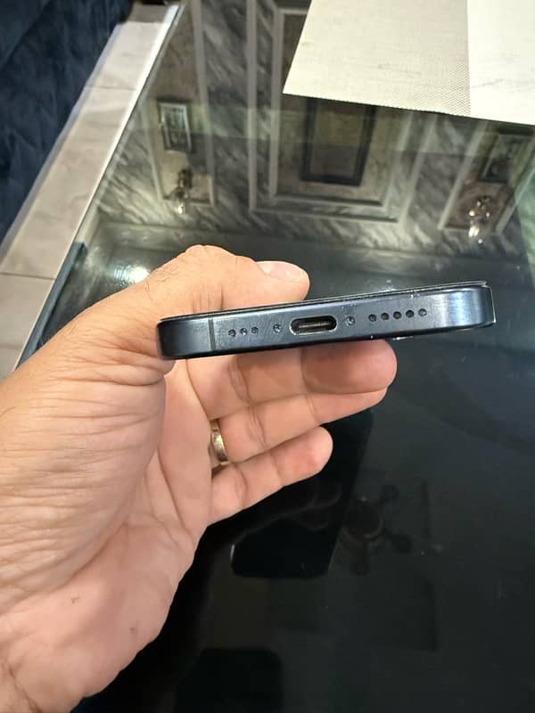 iPhone 15 Pro Titanium Blue 2