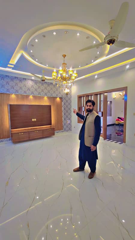 10 Marla Luxury Facing park View ultra modern Amazing design Brand New very beautiful hot location house for sale in Media Town Islamabad 11