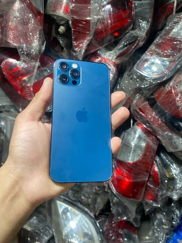 IPhone 12 Pro 256gb blue 1