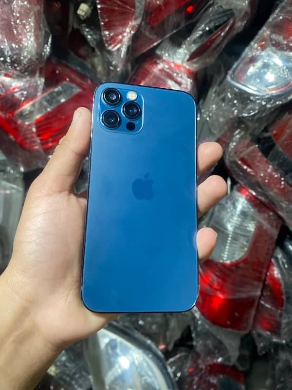 IPhone 12 Pro 256gb blue 2