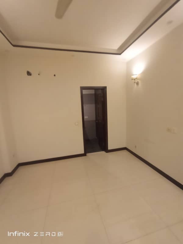 10 Marla Upper Portion Available For Rent With Gass Good Location 0