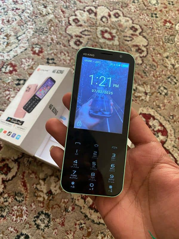 call me 4G mobile complete box urgent sale 3