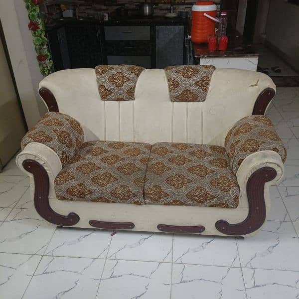 7 seater sofa set 0