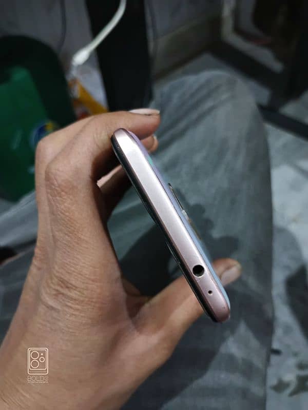 vivo s1pro 8/128 good condition 4