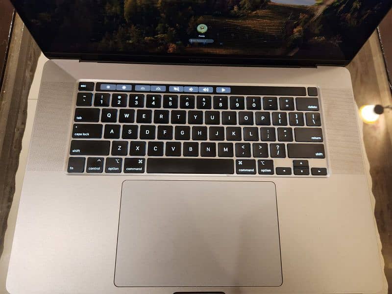 Macbook pro 2019 1