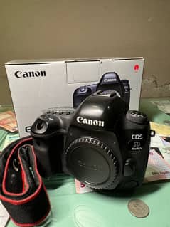 Canon 5D Mark4 full frame body only