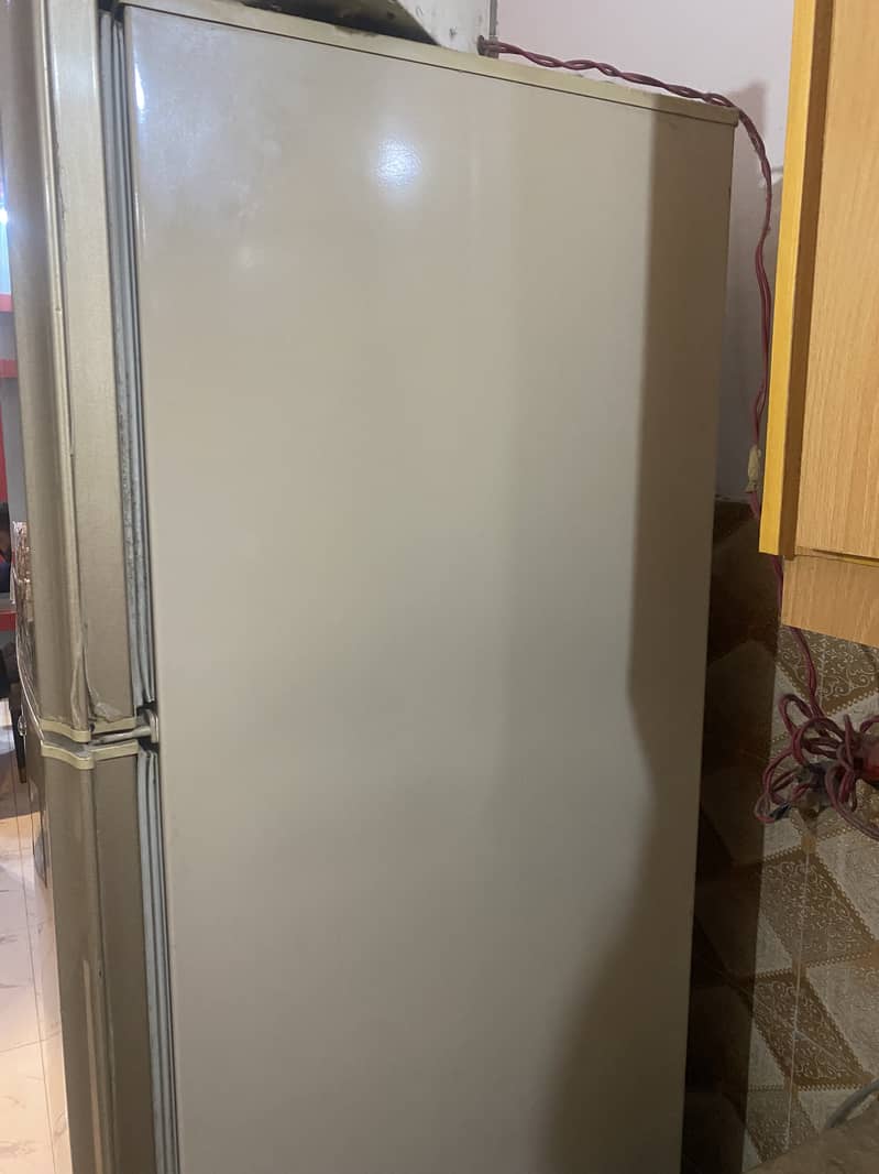 Pel refrigerator 50000Little negotiable 3