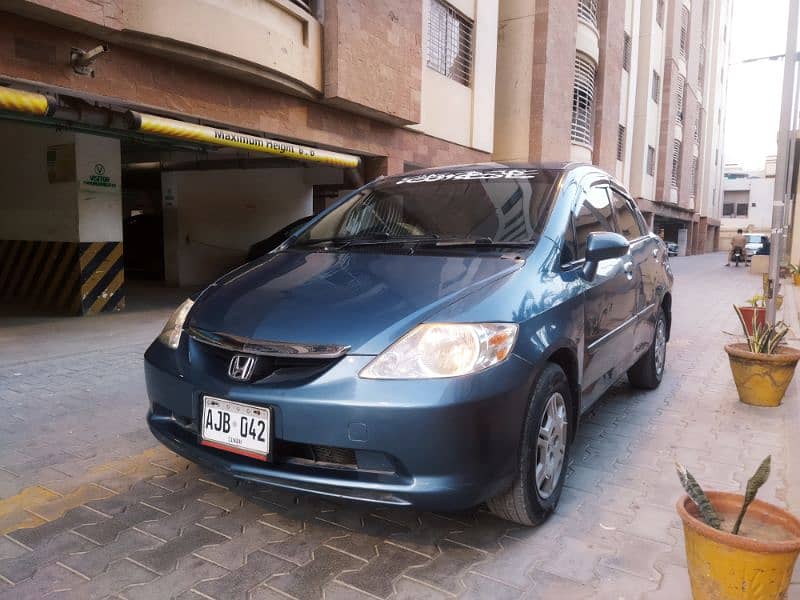 Honda City IDSI 2005 end mint condition 1