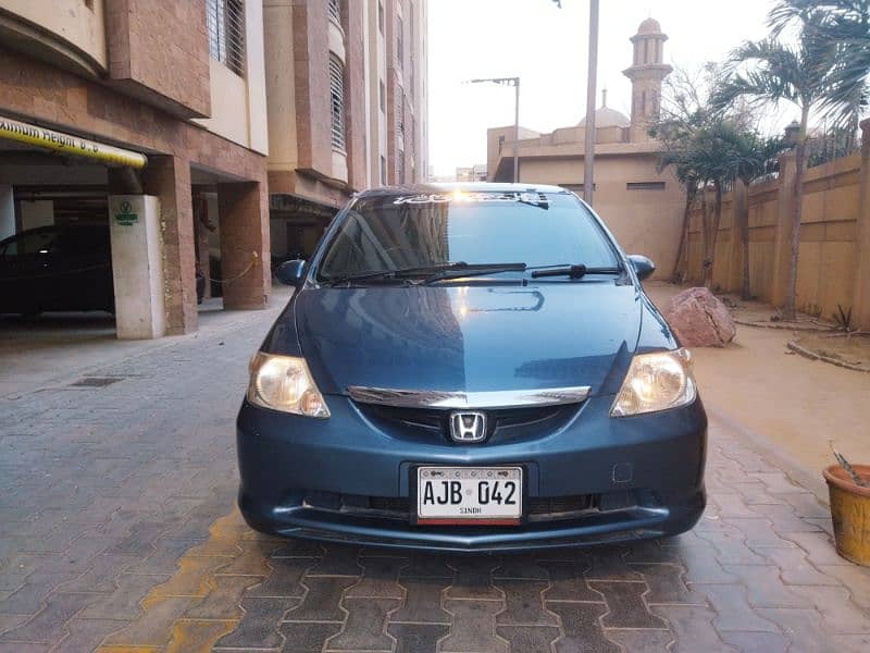 Honda City IDSI 2005 end mint condition 3