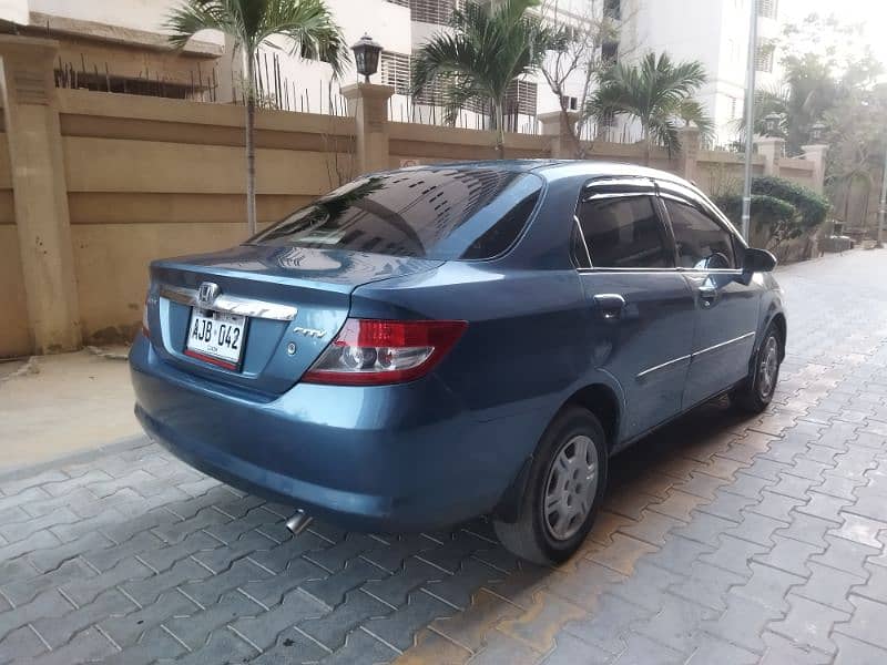 Honda City IDSI 2005 end mint condition 8