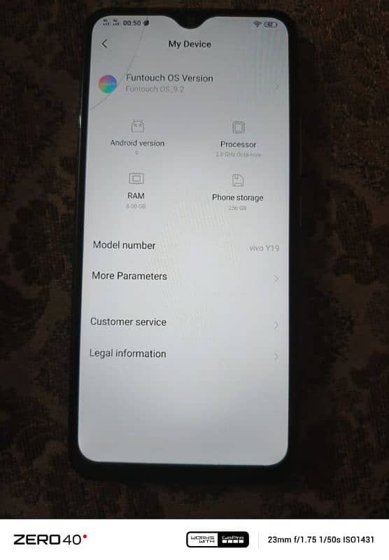 vivo y19, 8/256 urgent sale Minor crack in display 2