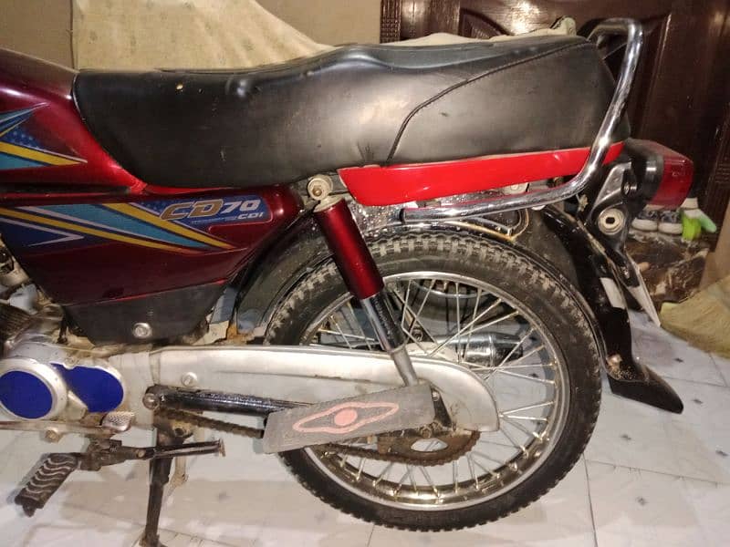 Honda CD 70 2019 6