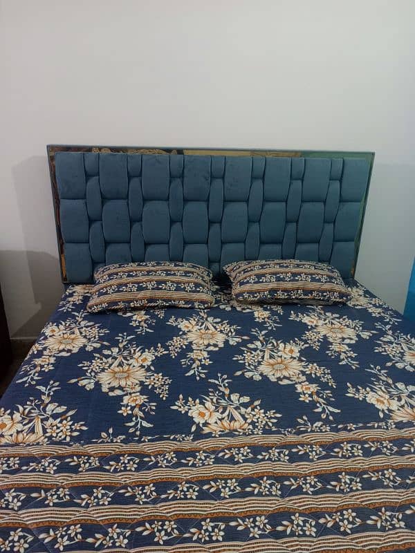 Double bed with mattress only 3 day used 2