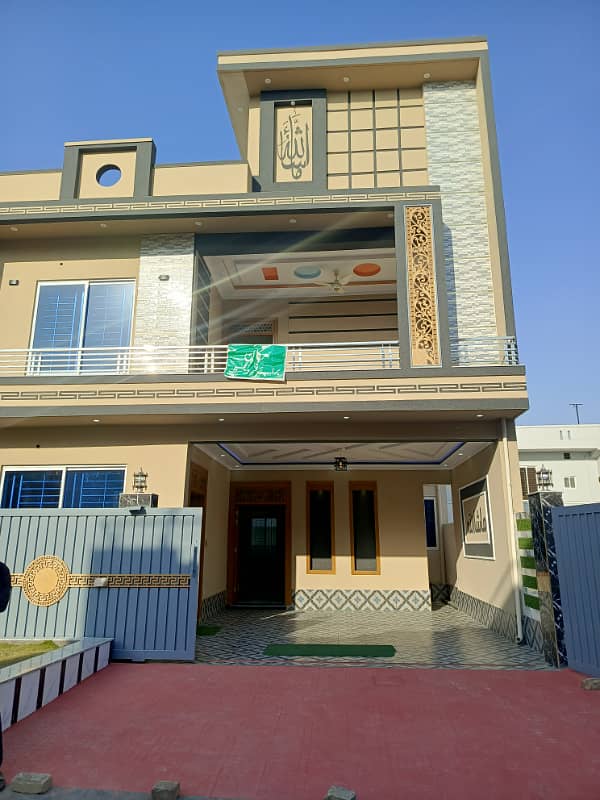 Ultra Luxary Premier Designer 7 Marla Double Story House for Sale in Jinnah Garden Near Gulberg Green residencia Express highwy and PWD 40