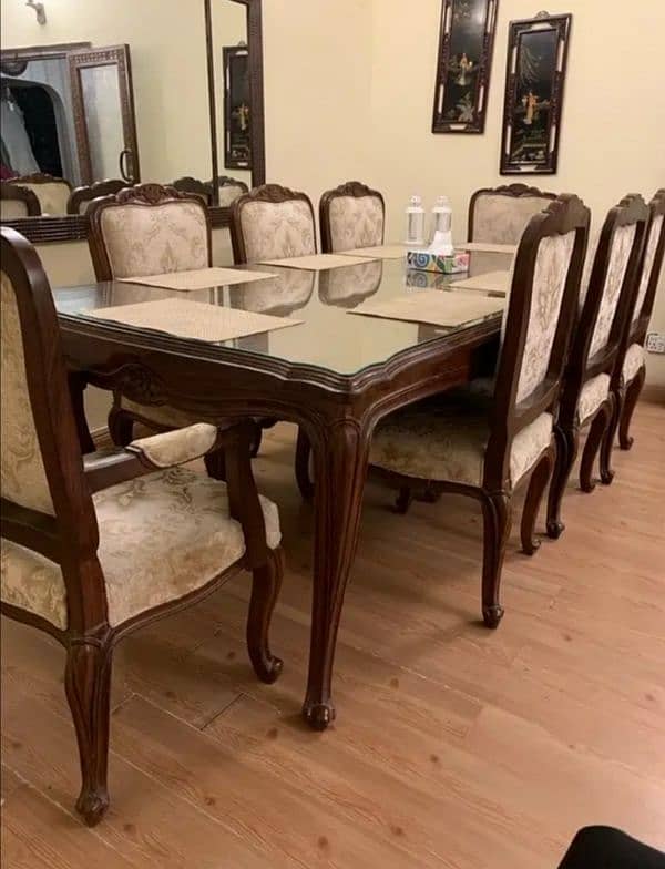 Dining table with 8 chairs 2