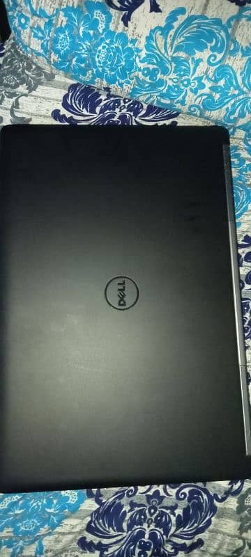 DELL PRECISION 7720 5