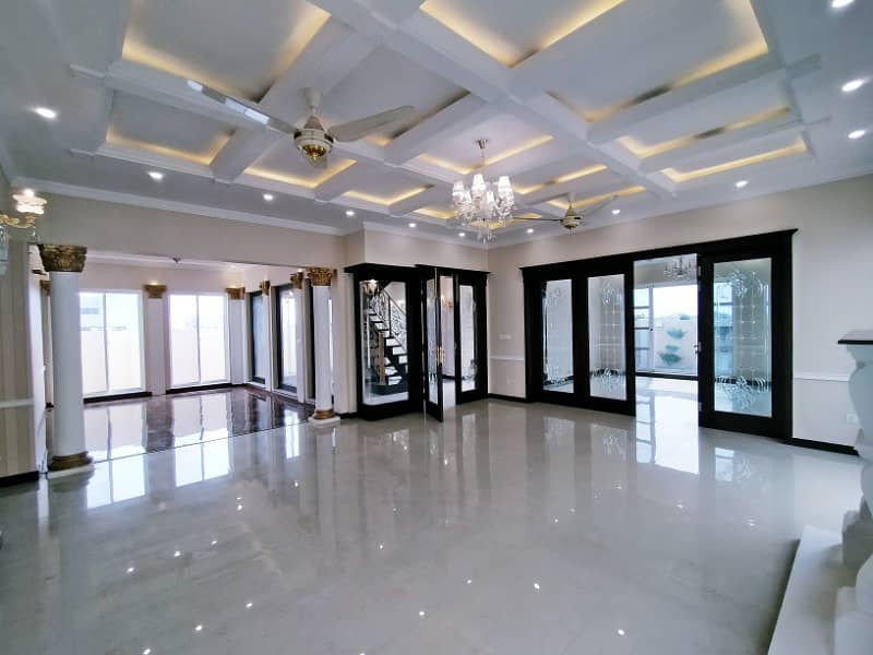 10 Marla Most Beautiful House For Sale DHA phase 7 7