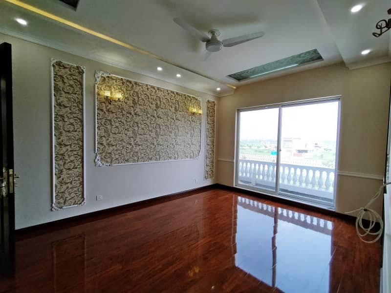 10 Marla Most Beautiful House For Sale DHA phase 7 24