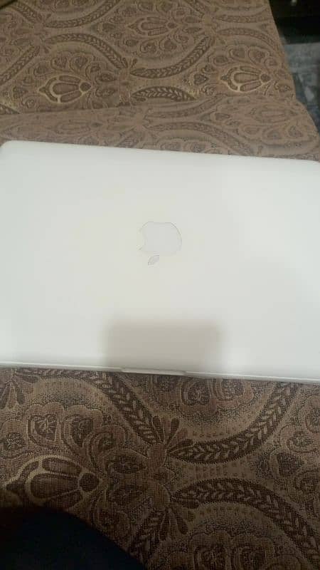 Apple laptop macbook for details description 03228048165 4