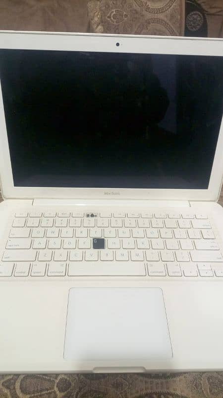 Apple laptop macbook for details description 03228048165 5