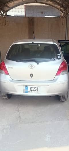 Toyota Vitz 2010