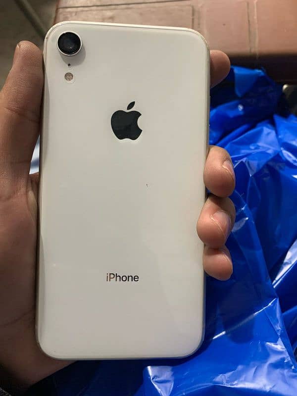 iphone XR 5