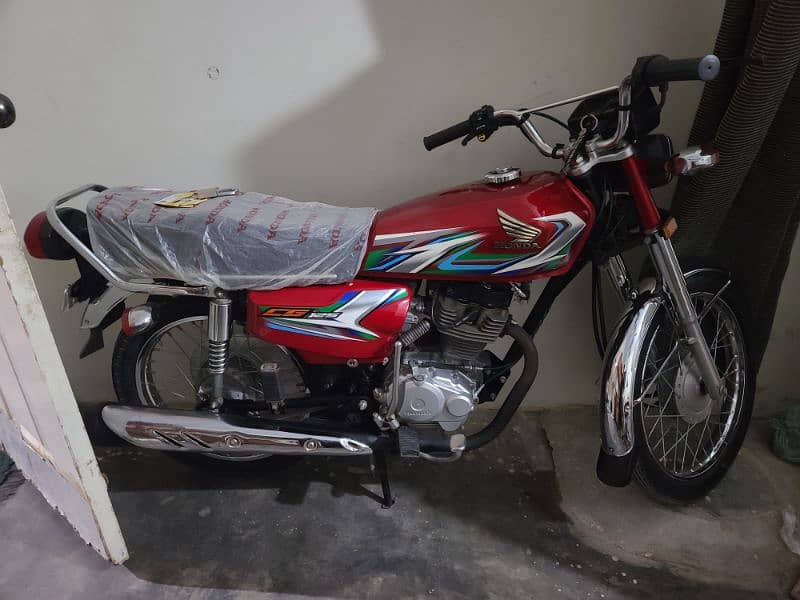 Honda 125 New full original condition 7