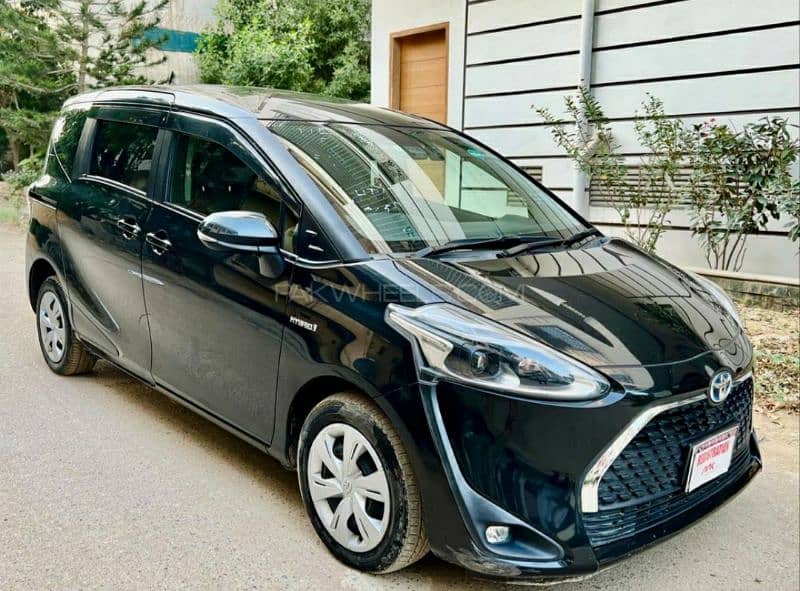 TOYOTA SIENTA (G) PAKGE MODEL 2019 IMPORT 2025 ORIGNAL 5