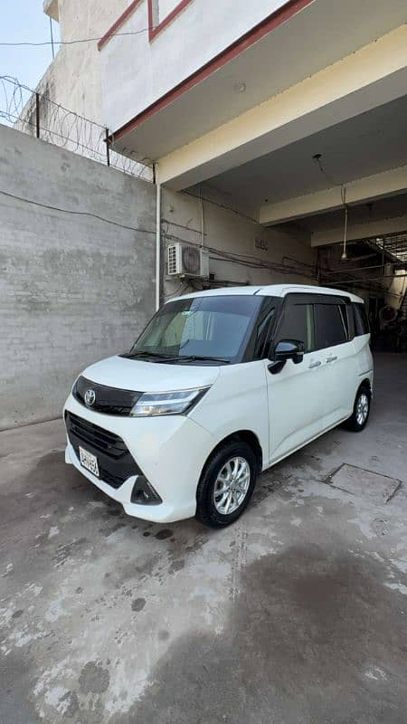 Toyota Tank  1000cc full option 1
