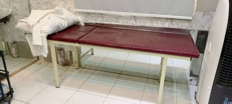 Clinic and hospital couch 1