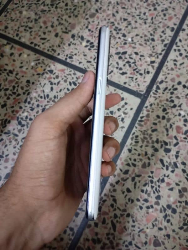 REALME 6i 2