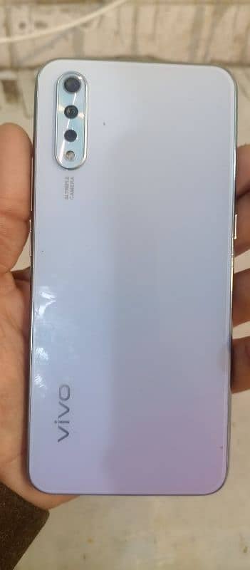 vivo s1 6+128 all ok 10by 9 with box 2