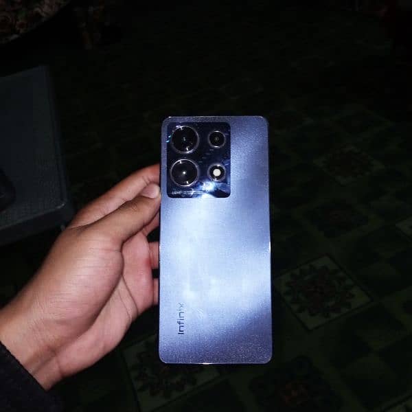 Infinix. Note30 RS. 35000 1