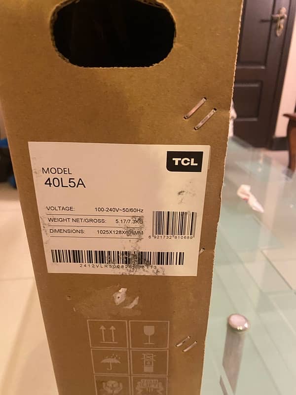 TCL 40 INCH SMART LED TV Model 40L5A Brand New 2