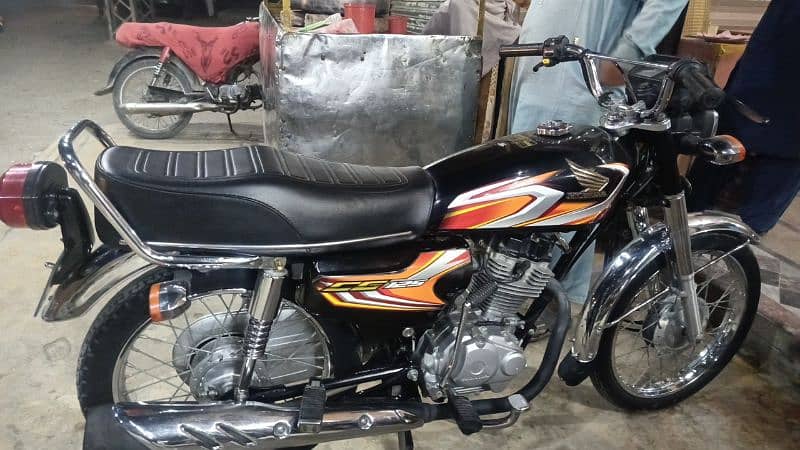 Honda 125 2022 5