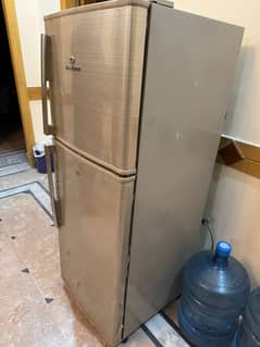 Dawlance fridge for small family