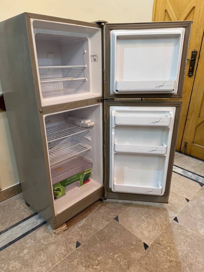 Dawlance fridge for small family 1