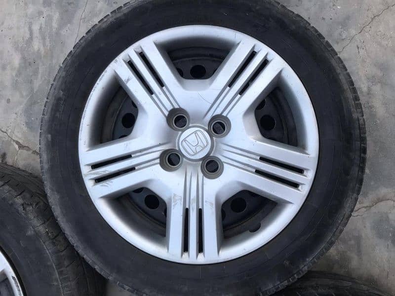 Rims Saday 15" with Tyres and wheel cups 1