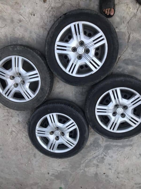 Rims Saday 15" with Tyres and wheel cups 3