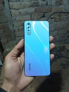 vivo s1