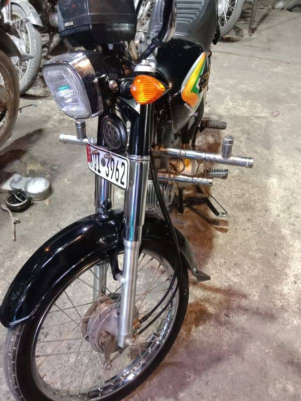 5000 km chali new bike 5