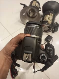 Canon 550D & 2 Strobes Light Emergency Selling