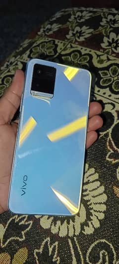 vivo y21 bhot Acha mobile ha 10/10 conditions Mai ha