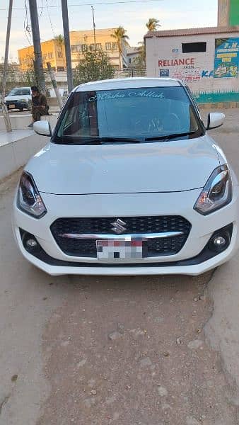 Suzuki Swift GLX 2024 0