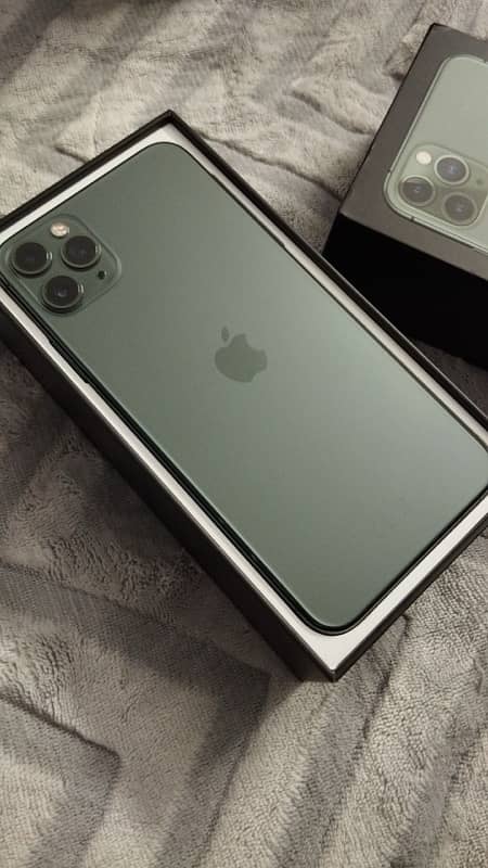 Used iPhone 11 Pro Max 0