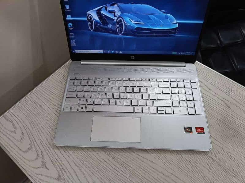 Hp 15s Amd Ryzen 5 5500u hexacore 15.6 inch 1080p Numpad Laptop 2